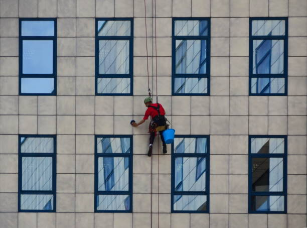 Facade Cleaning Service